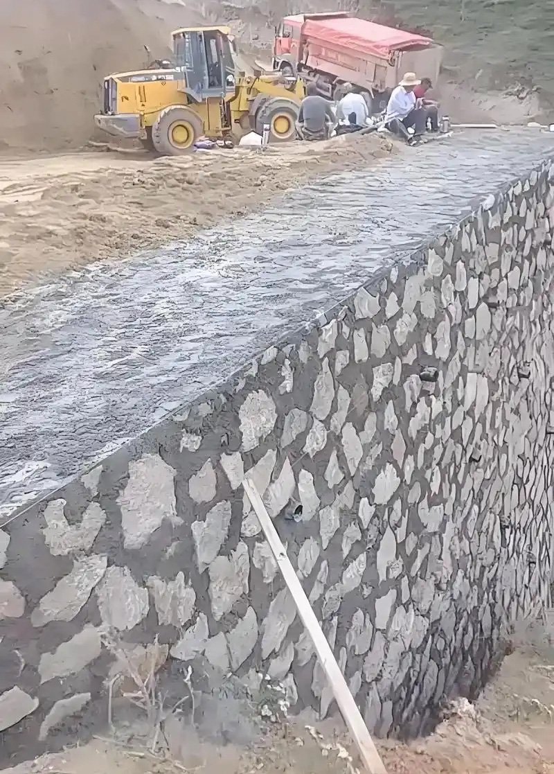 扬州仪征边坡加固